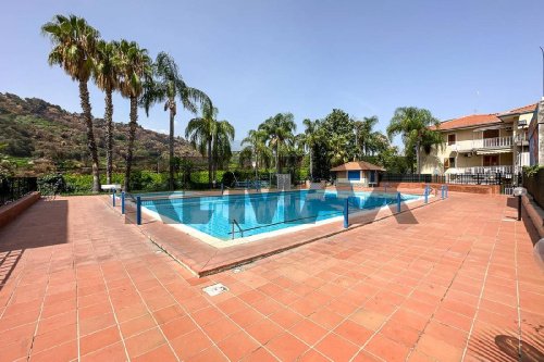 Apartamento em Acireale