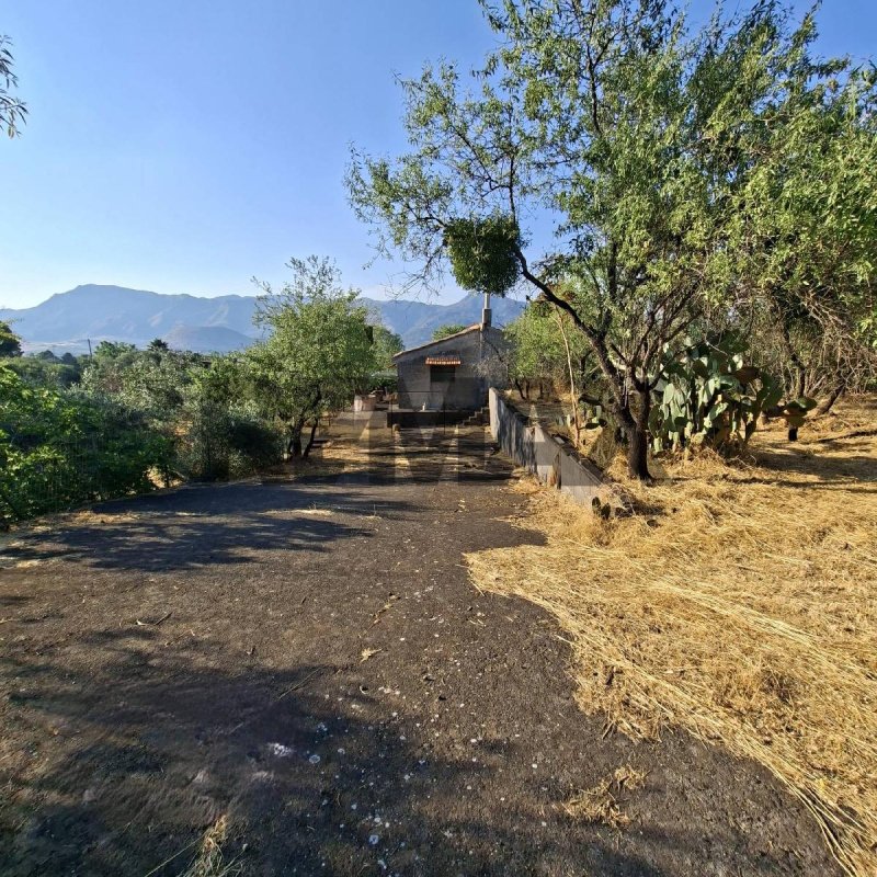 Terreno agrícola en Castiglione di Sicilia