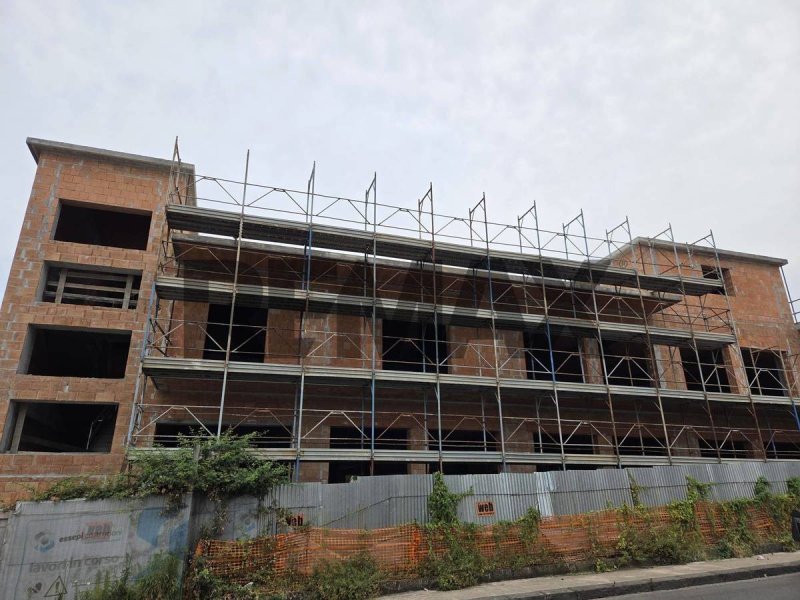 Immobile commerciale a Giarre