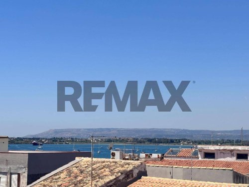 Casa semi indipendente a Siracusa