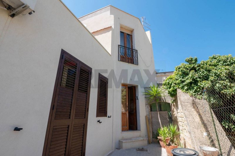 Maison individuelle à Melilli