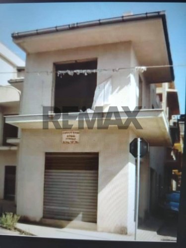 Casa independiente en Gela