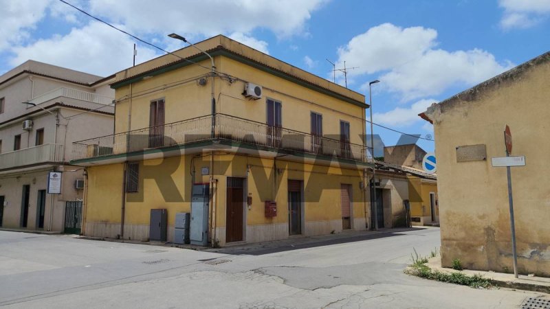 Maison individuelle à Comiso