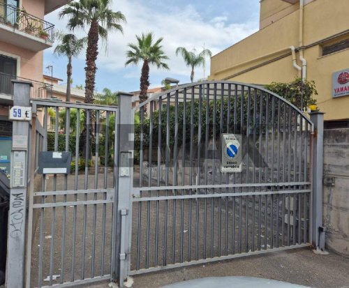Zakelijk onroerend goed in Acireale