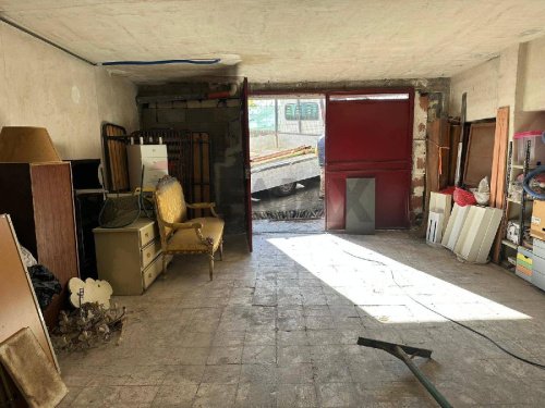 Bedrijfspand in Gravina di Catania