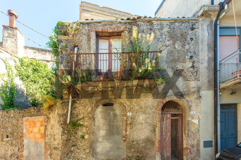 Villa i Randazzo