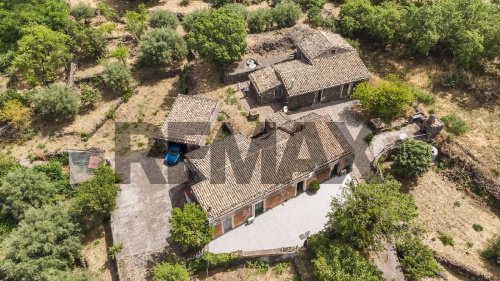 Villa in Biancavilla