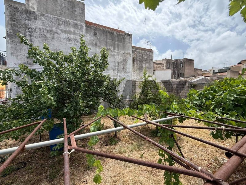 Byggtomt i Priolo Gargallo