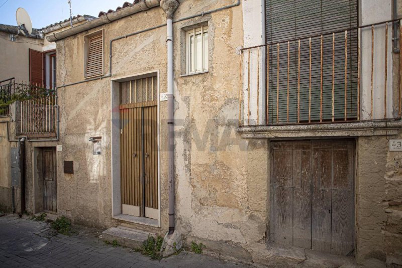 Casa independiente en Licodia Eubea