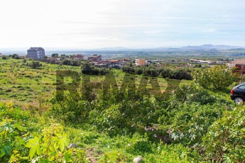 Byggtomt i Paternò