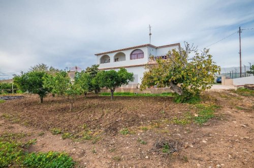 Half-vrijstaande woning in Ragusa