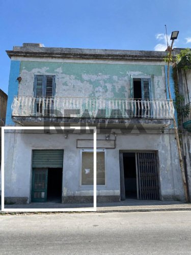 Inmueble comercial en Pace del Mela