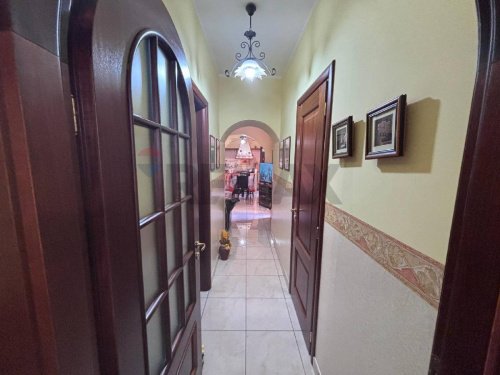 Casa semi-independiente en Noto