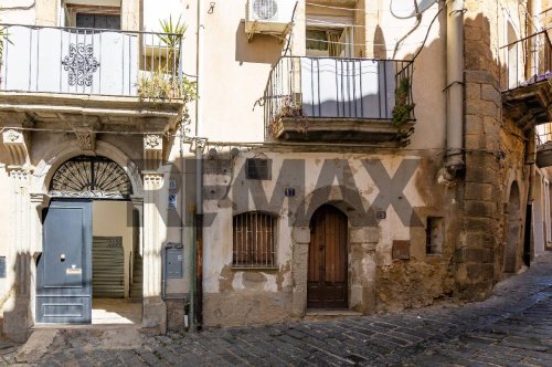 Lägenhet i Caltagirone
