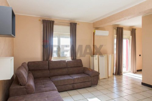 Apartamento em Catânia