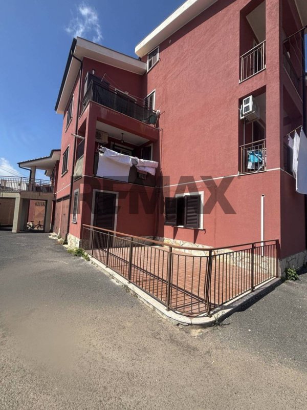 Apartamento em Melilli