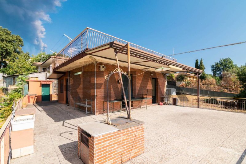 Detached house in Zafferana Etnea