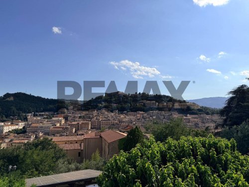 Vrijstaande woning in Cosenza