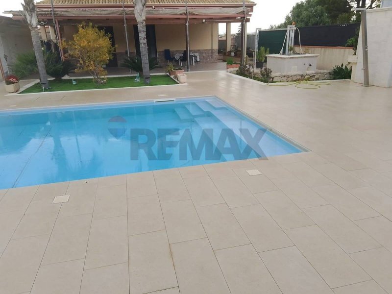 Villa in Vittoria