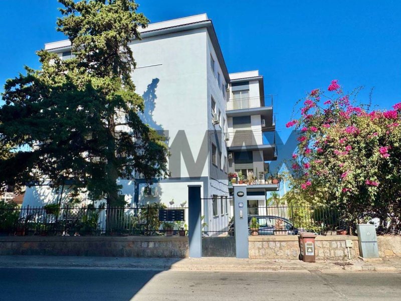 Wohnung in Terrasini