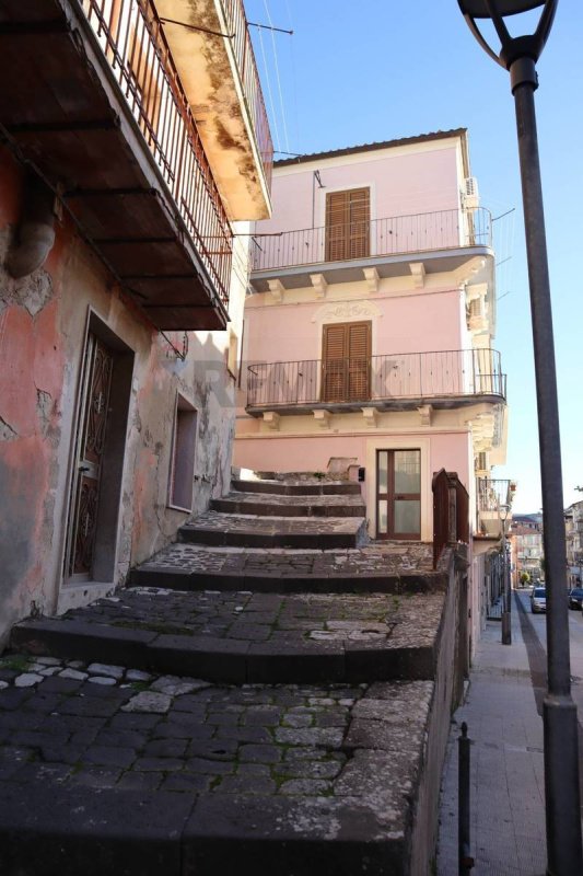Vrijstaande woning in Monterosso Almo