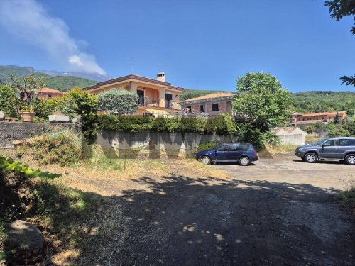 Bouwgrond in Zafferana Etnea