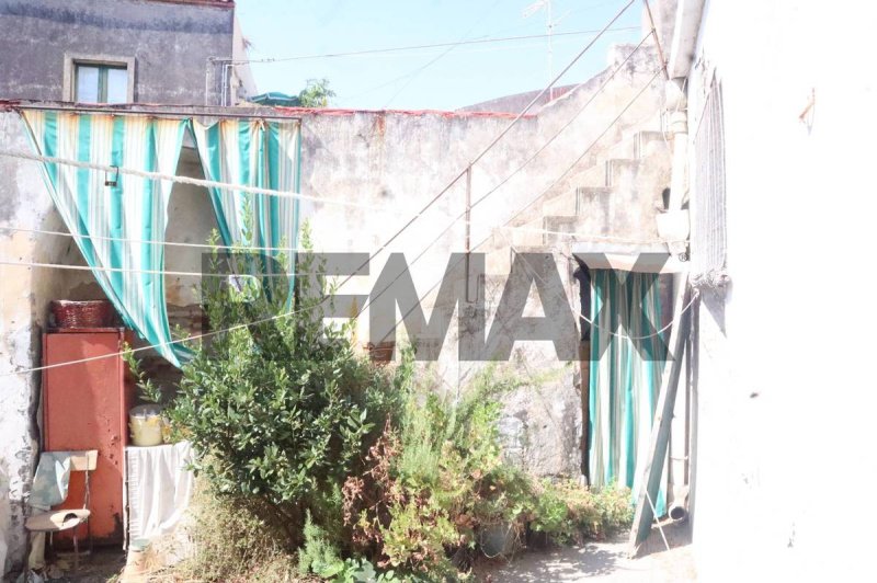 Casa indipendente a Acireale