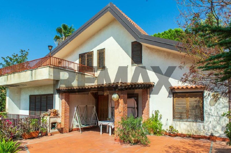 Villa a Tremestieri Etneo