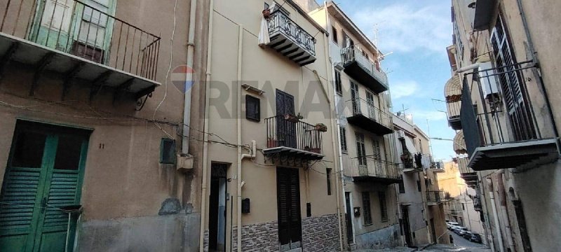 Casa independente em Termini Imerese