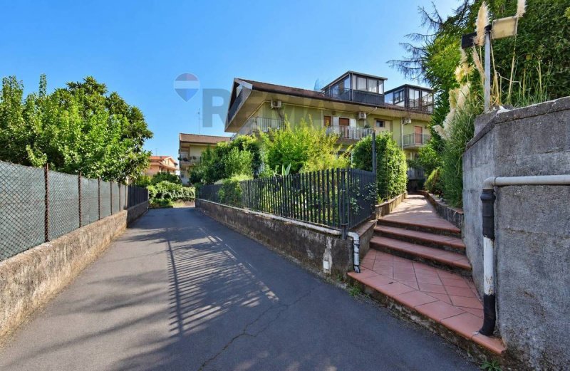 Apartamento em Aci Sant'Antonio