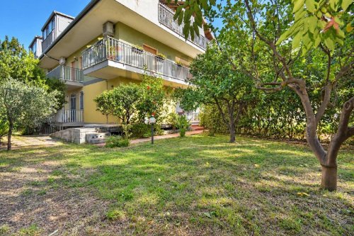 Apartamento em Aci Sant'Antonio