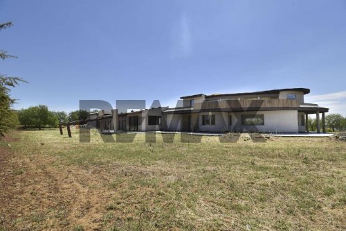 Villa i Aidone