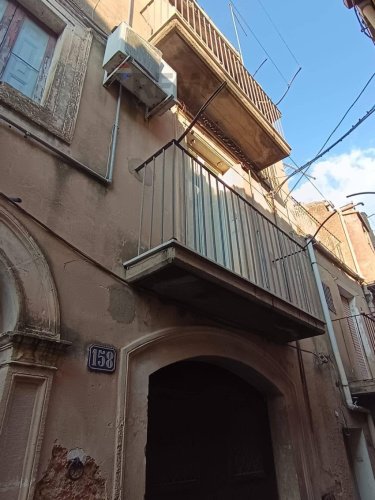 Vrijstaande woning in Caltagirone
