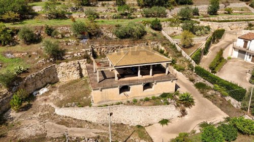 Immobile commerciale a Modica