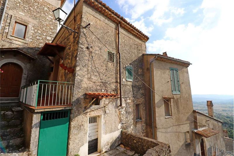 Lägenhet i San Donato Val di Comino