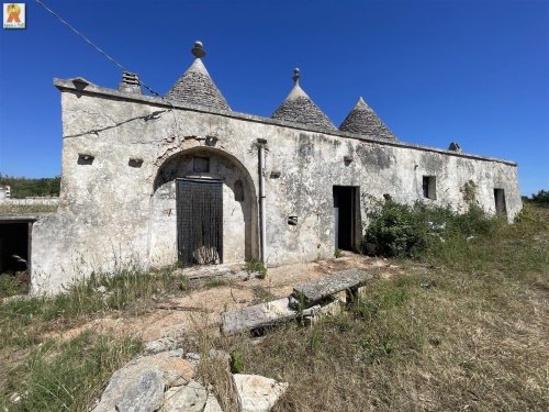 Trulli in Ostuni