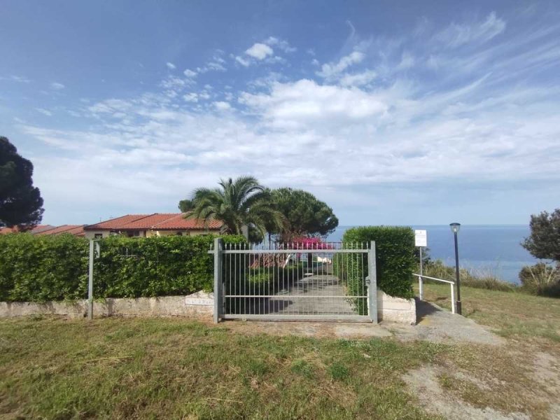 Terraced house in Scalea