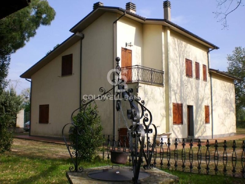 Villa à Soriano nel Cimino