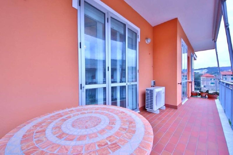 Apartamento em Arenzano