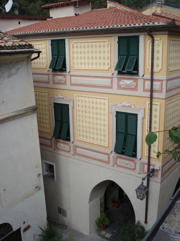 Historiskt hus i Zuccarello