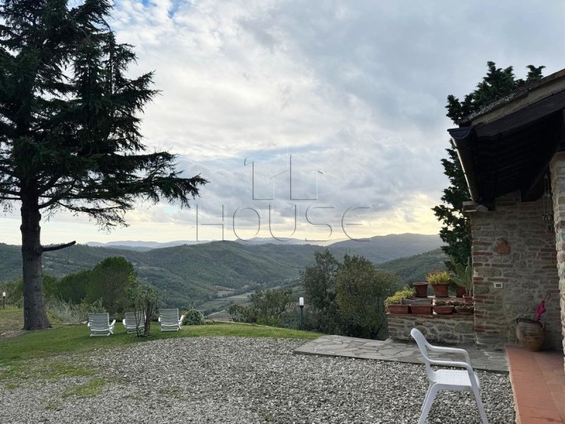 Farmhouse in Monte Santa Maria Tiberina