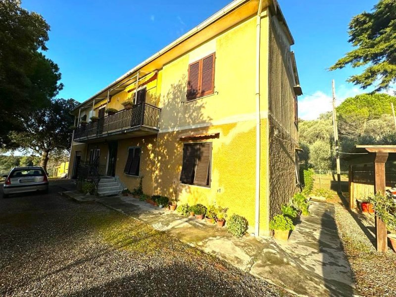 Отдельно стоящий дом в Казале-Мариттимо