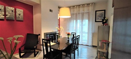 Apartamento em Cecina