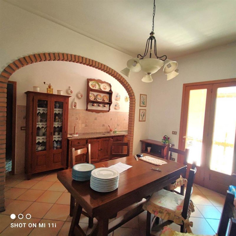 Appartement à Cecina