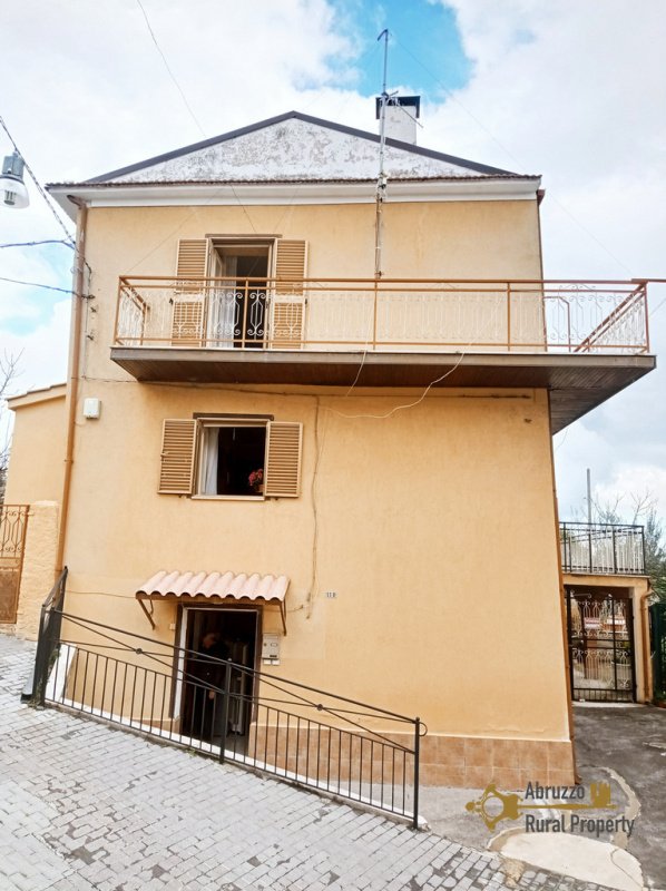 Einfamilienhaus in Carpineto Sinello