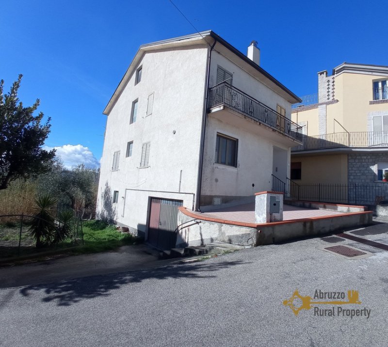 Maison individuelle à Casalanguida