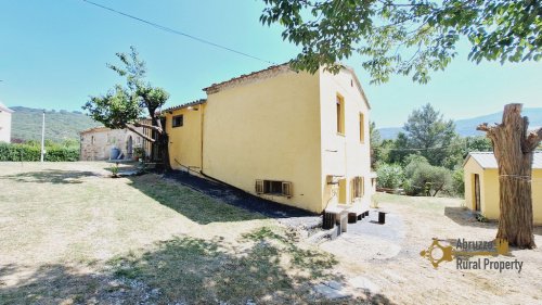 Huis op het platteland in Castelguidone