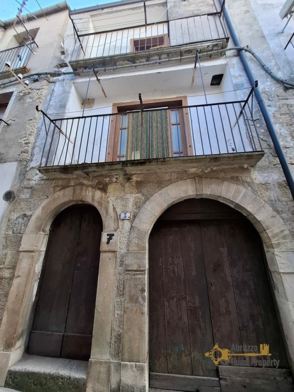 Hus i Montemitro