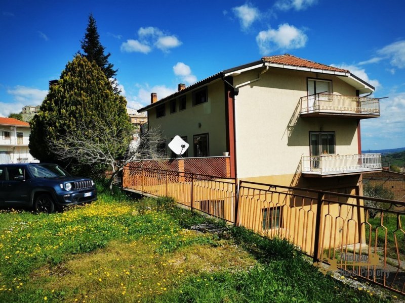 Casa independente em Carpineto Sinello