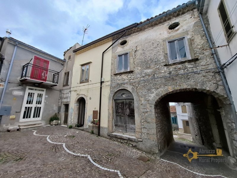 Maison à Schiavi di Abruzzo